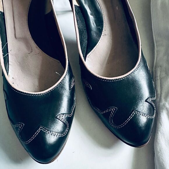 Vintage Romanelli Made in Italy black/pink leather scalloped detail pinup heels - Picture 3 of 10